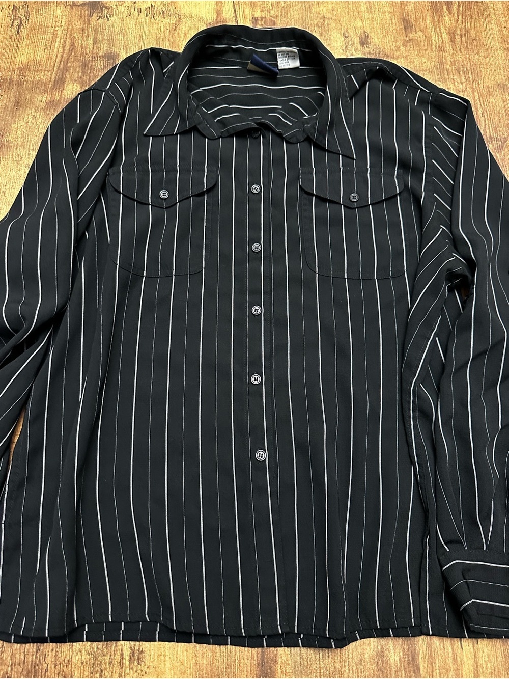 Laura Scott Black Pinstripe Button-Down Shirt #141